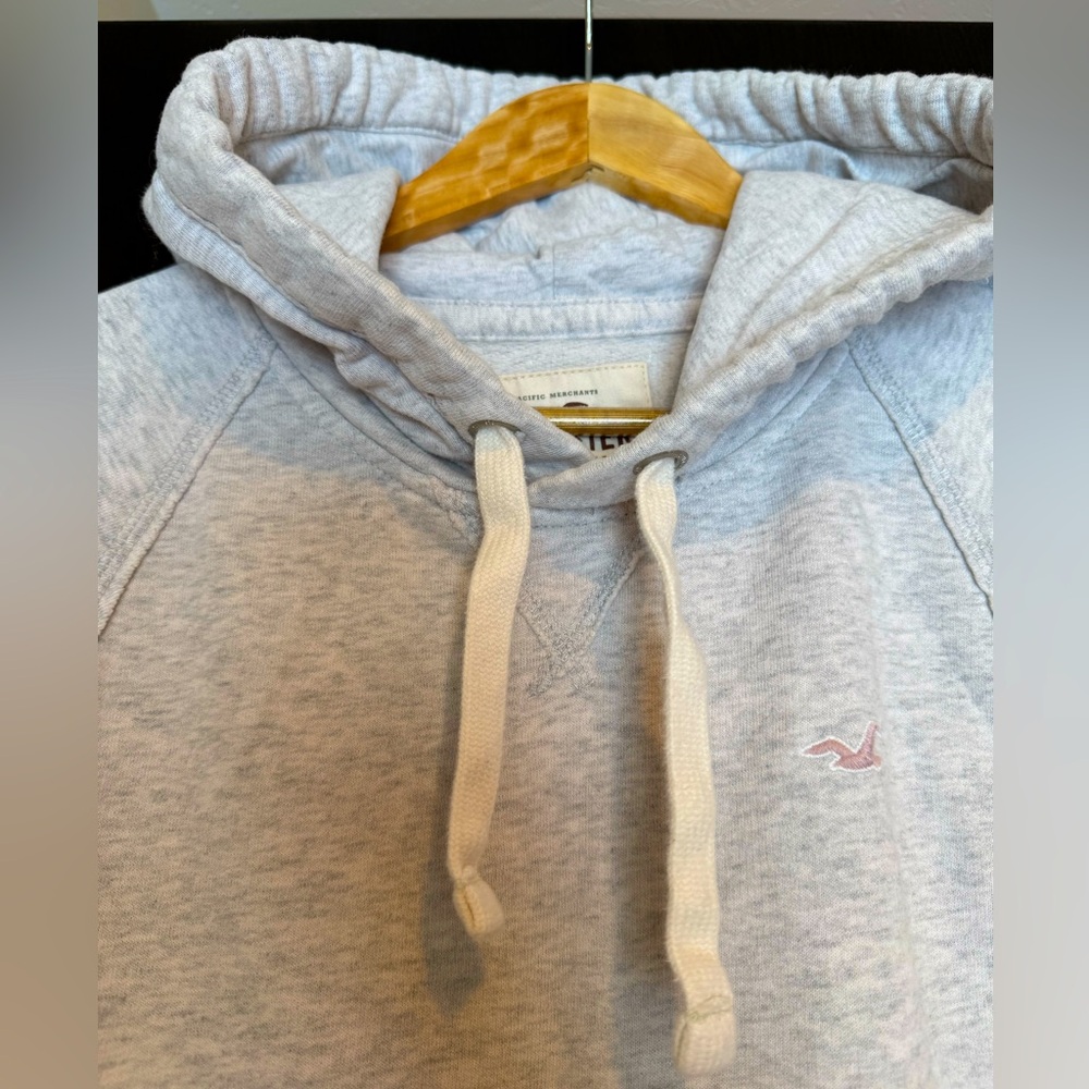 HOLLISTER Gray and Pink Ombre Hoodie - Picture 3 of 8